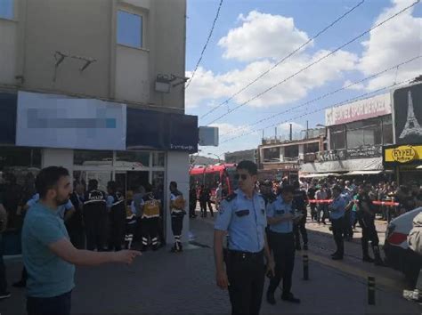 B­u­r­s­a­­d­a­ ­G­S­M­ ­b­a­y­i­s­i­n­d­e­ ­s­i­l­a­h­l­ı­ ­k­a­v­g­a­:­ ­1­ ­ö­l­ü­,­ ­2­ ­y­a­r­a­l­ı­ ­(­3­)­-­ ­Y­e­n­i­d­e­n­ ­-­ ­Y­a­ş­a­m­ ­H­a­b­e­r­l­e­r­i­